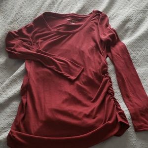 Long sleeved maternity top
